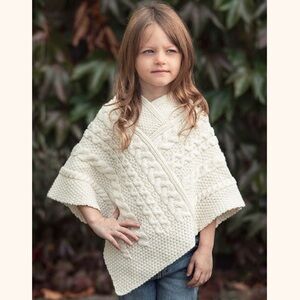 NEW! Aran Crafts (Ireland) handmade Merino Wool poncho sweater Small/1-3 years